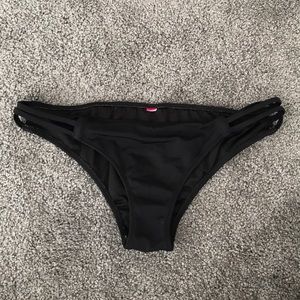 Black bikini bottoms, medium coverage